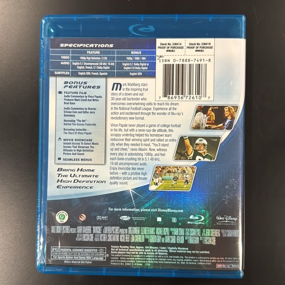 Invincible - Blu-ray - Picture 2 of 5